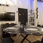Valentine - Authentic Design Large Notre-dame Seine Walk Apartament