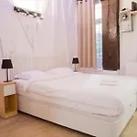 아파트 Valentine - Authentic Design Large Notre-dame Seine Walk
